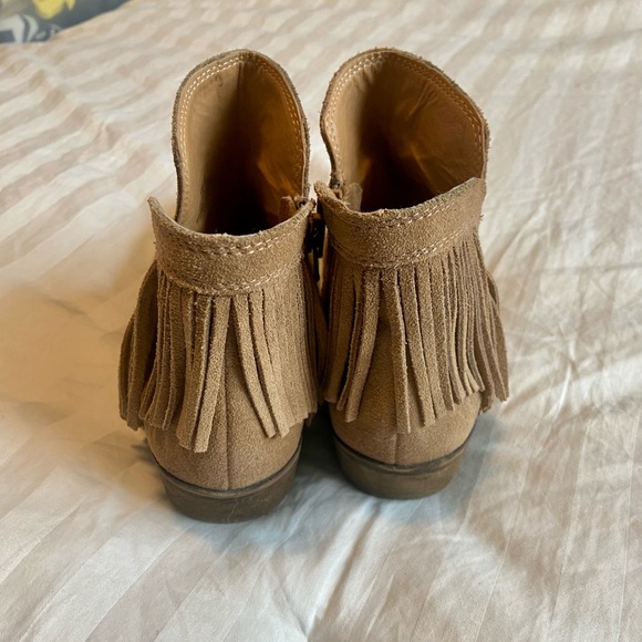 Lucky Brand Fringe Booties (Tan) - Picture 4 of 9